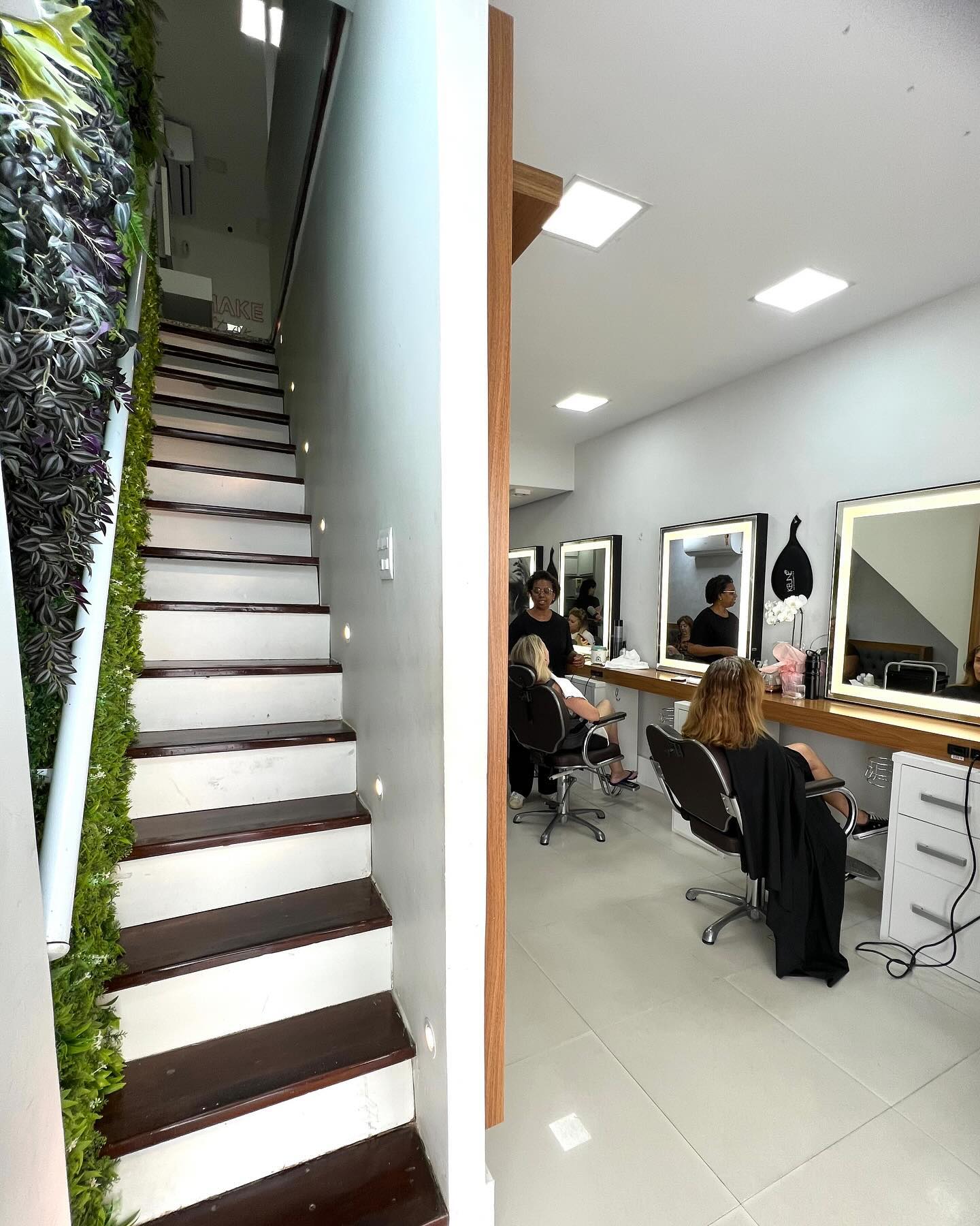 Salão de Beleza na Barra da Tijuca – Boutique dos Fios e Unhas Salão de Beleza na Barra da Tijuca – Boutique dos Fios e Unhas