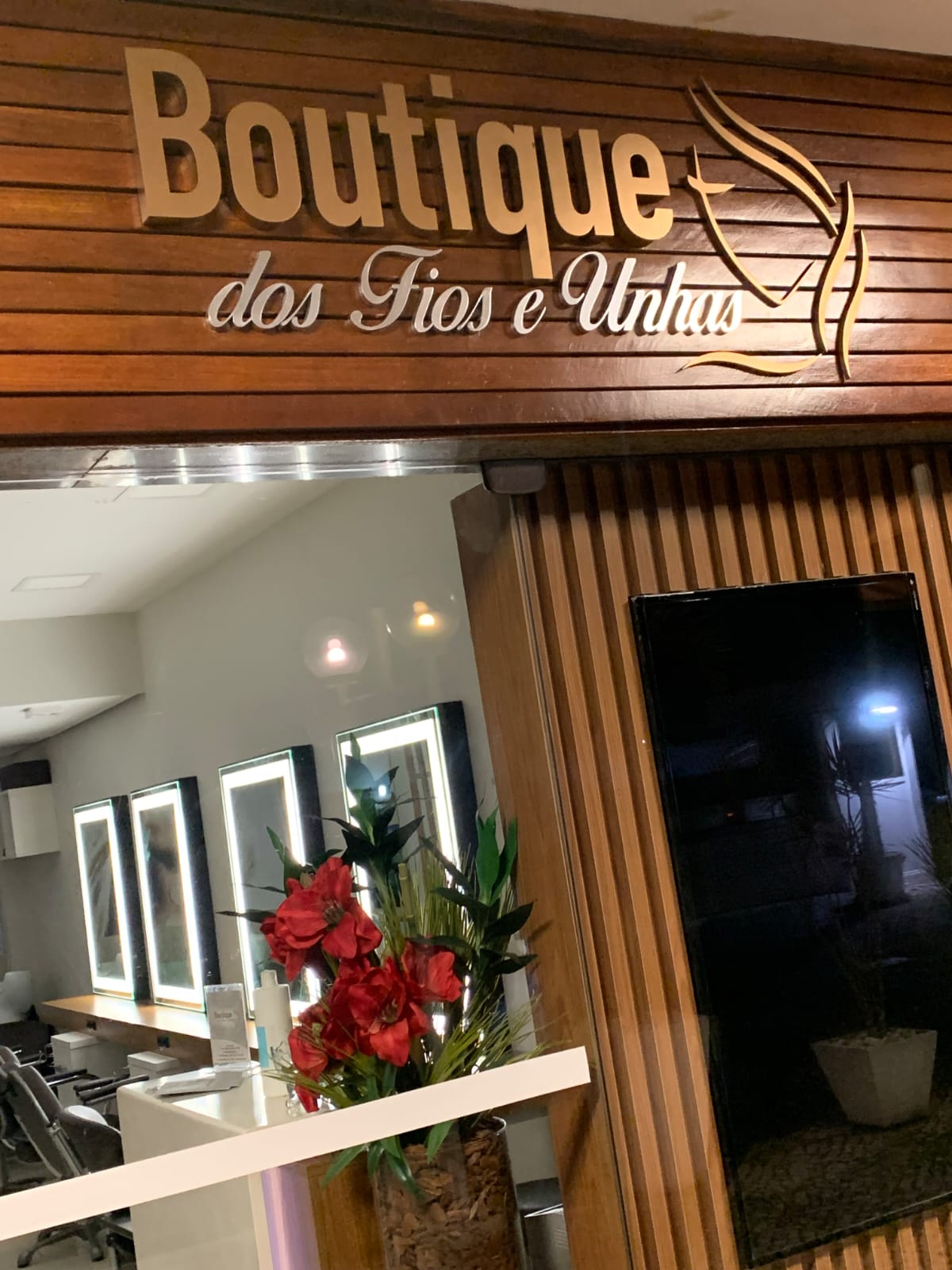 Boutique dos Fios e Unhas na Barra da Tijuca, Rio de Janeiro Boutique dos Fios e Unhas na Barra da Tijuca, Rio de Janeiro