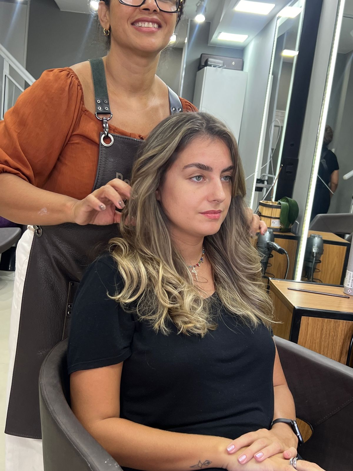 Mechas na Barra – Ilumine Seu Visual | Boutique dos Fios Mechas na Barra – Ilumine Seu Visual | Boutique dos Fios